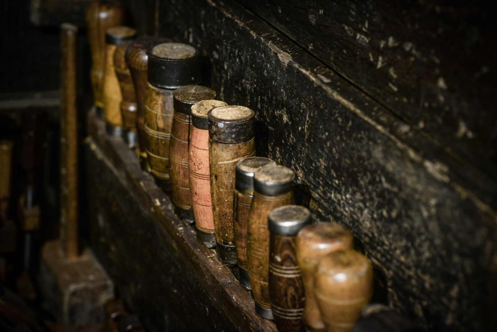 Nikon D610 sample photo. Tools, chisel, woodworking photography