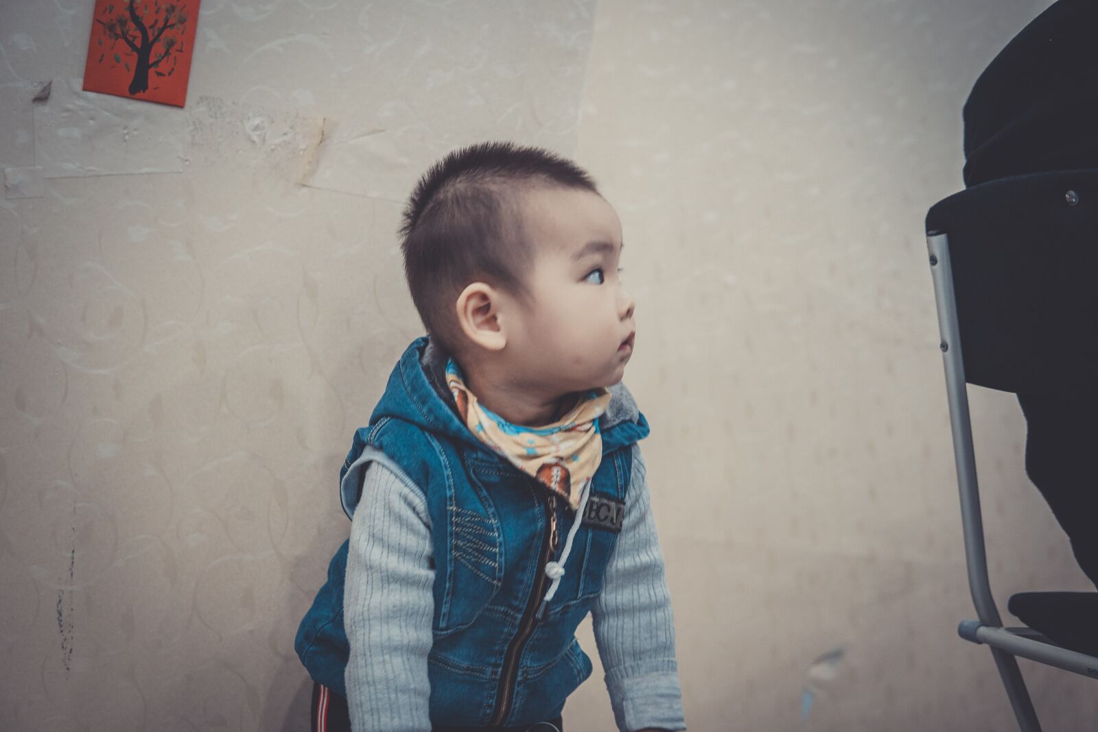 30mm F1.4 DC DN | Contemporary 016 sample photo. Happy, love, funny photography