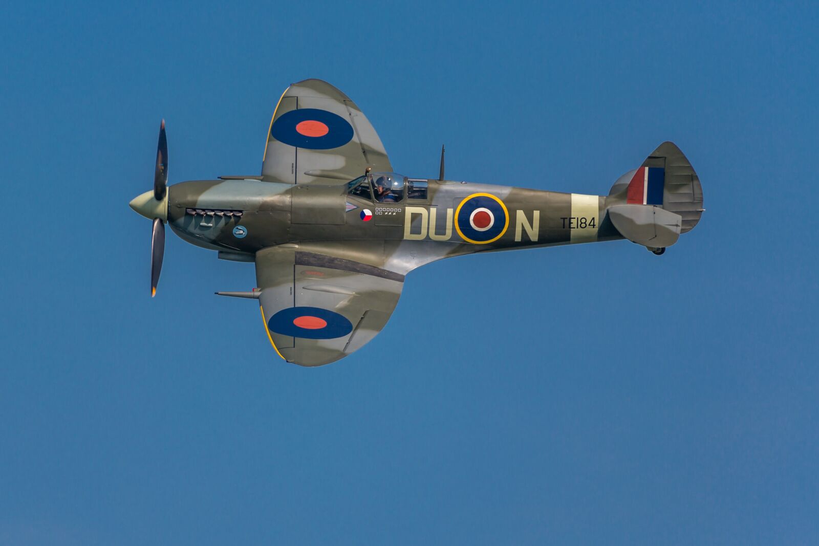 Canon EOS 5D Mark III sample photo. Aircraft, air show, air14 photography