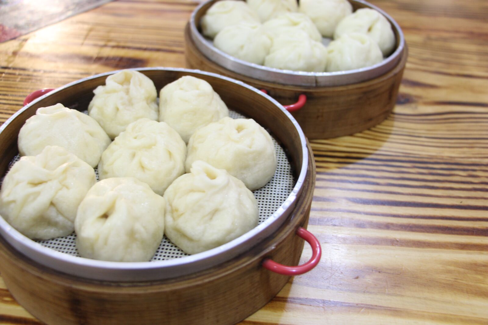 Canon EOS 700D (EOS Rebel T5i / EOS Kiss X7i) sample photo. Food, steamed stuffed bun photography