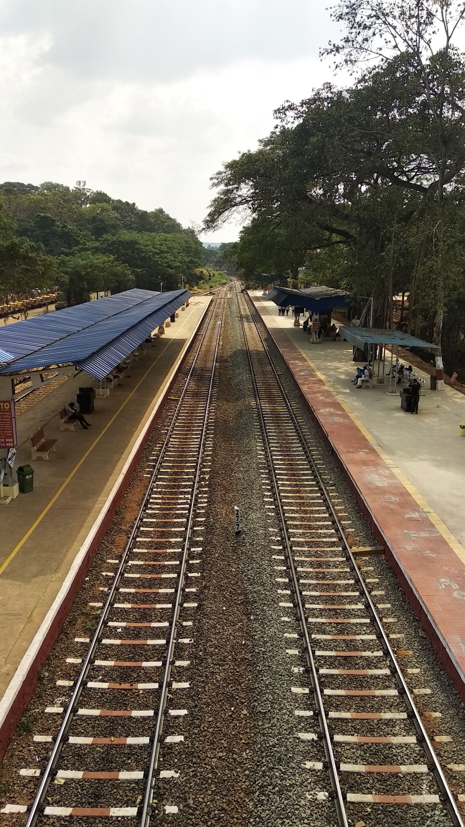 Xiaomi Redmi Note 5 sample photo. Railway, track, indian railway photography
