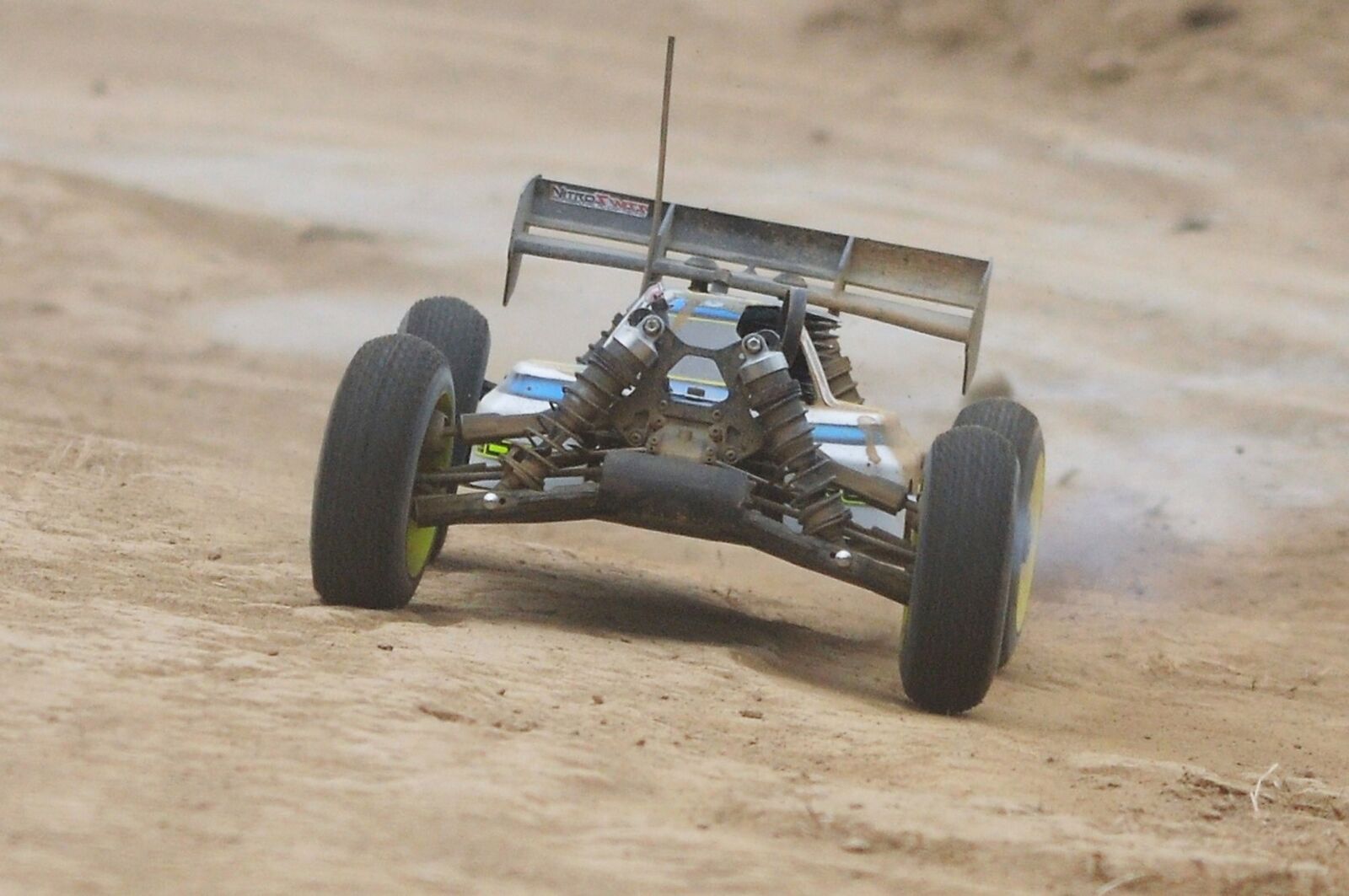 Nikon D5000 sample photo. Rc 1 8, off road, buggy photography