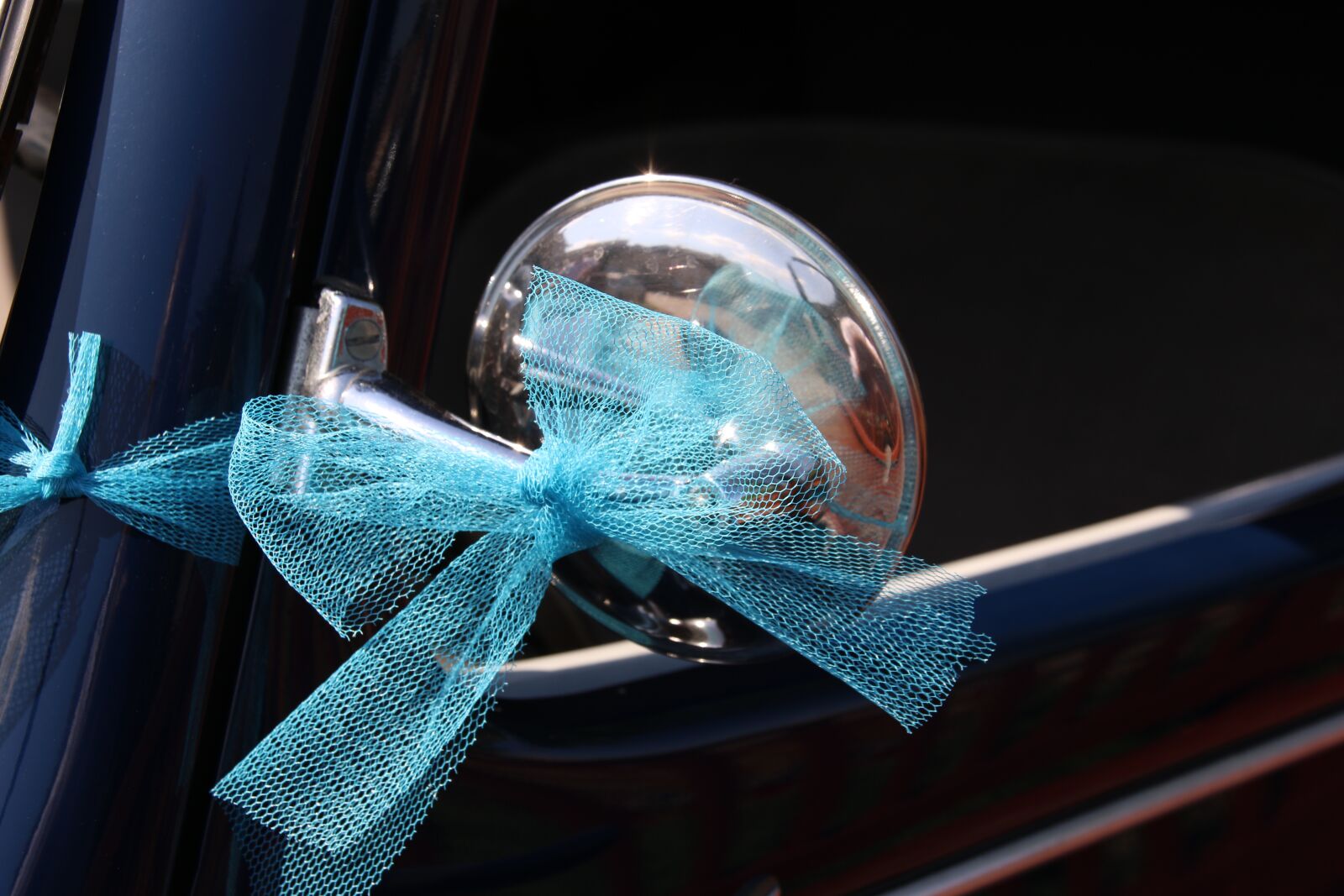 Canon EOS 7D Mark II sample photo. Car, former, ribbon photography