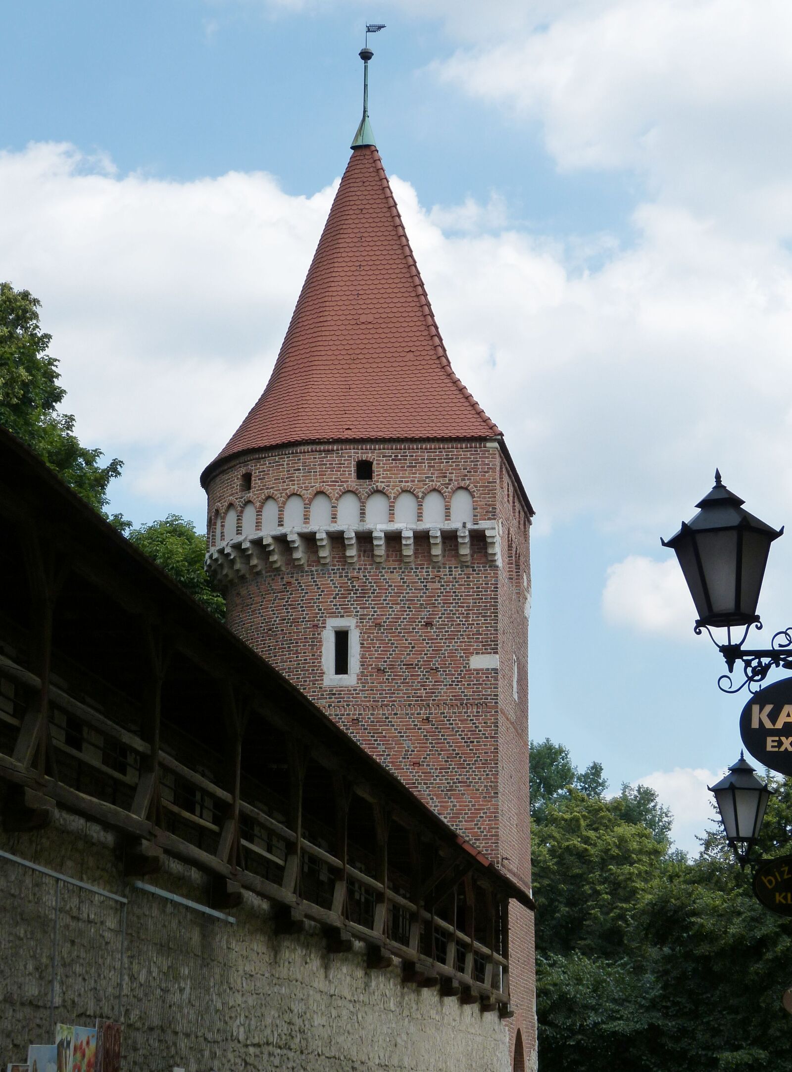 Panasonic Lumix DMC-FZ150 sample photo. City wall, city gate photography