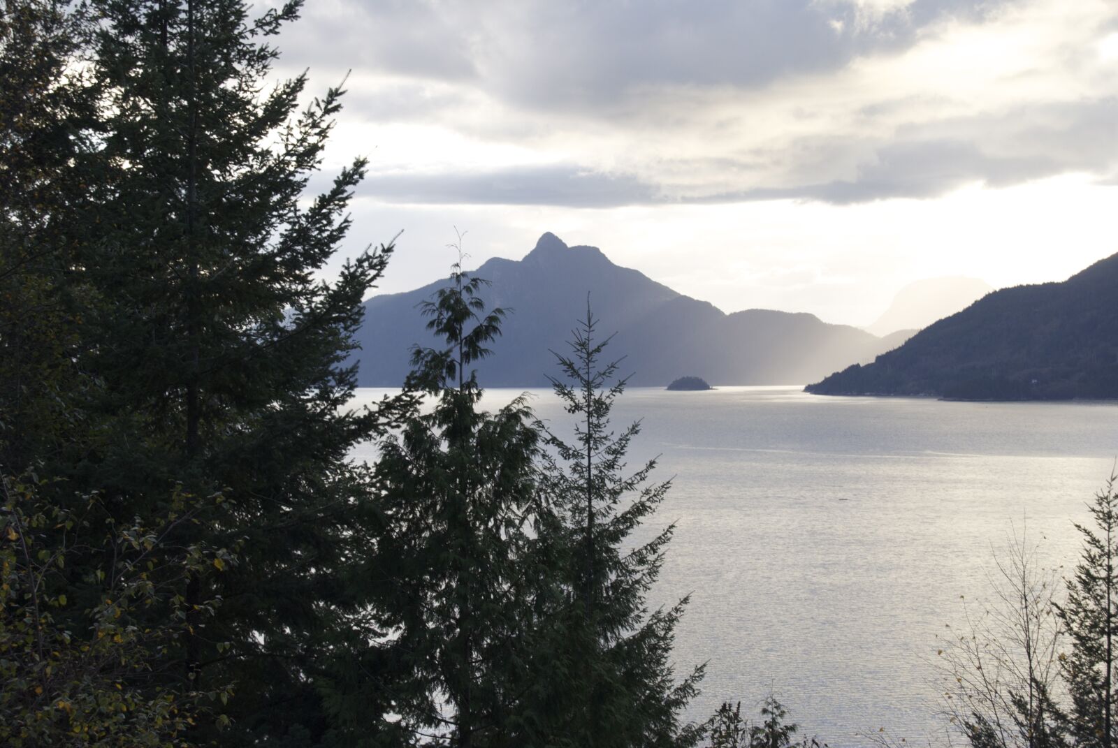 Nikon D40X sample photo. Lake, pine, tree photography