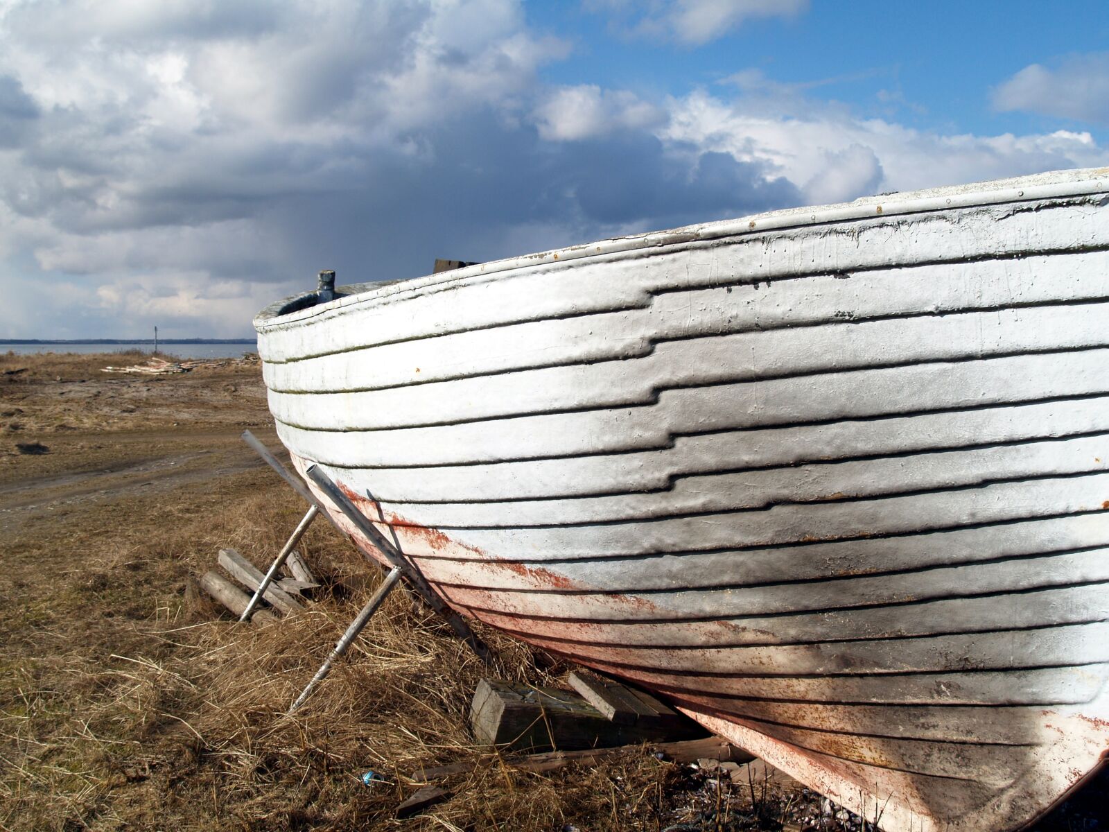 Olympus E-500 (EVOLT E-500) sample photo. Boat photography