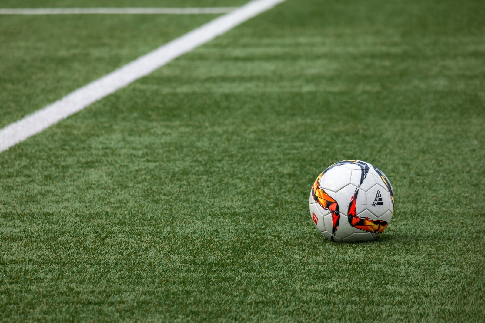 Samsung NX300M sample photo. Ball, sports ground, line photography