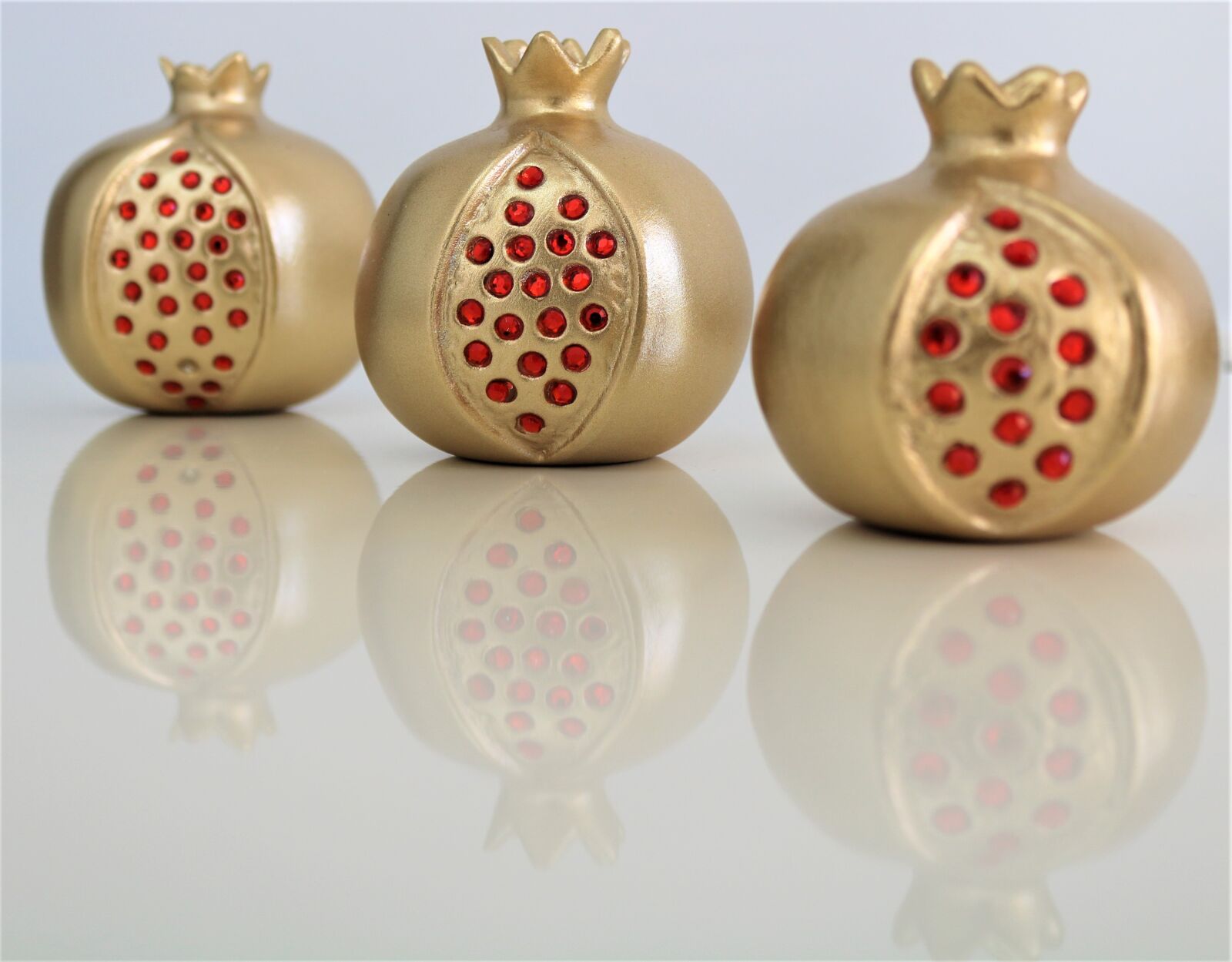 Canon EOS 750D (EOS Rebel T6i / EOS Kiss X8i) sample photo. Ornaments, celebration, wallpaper photography
