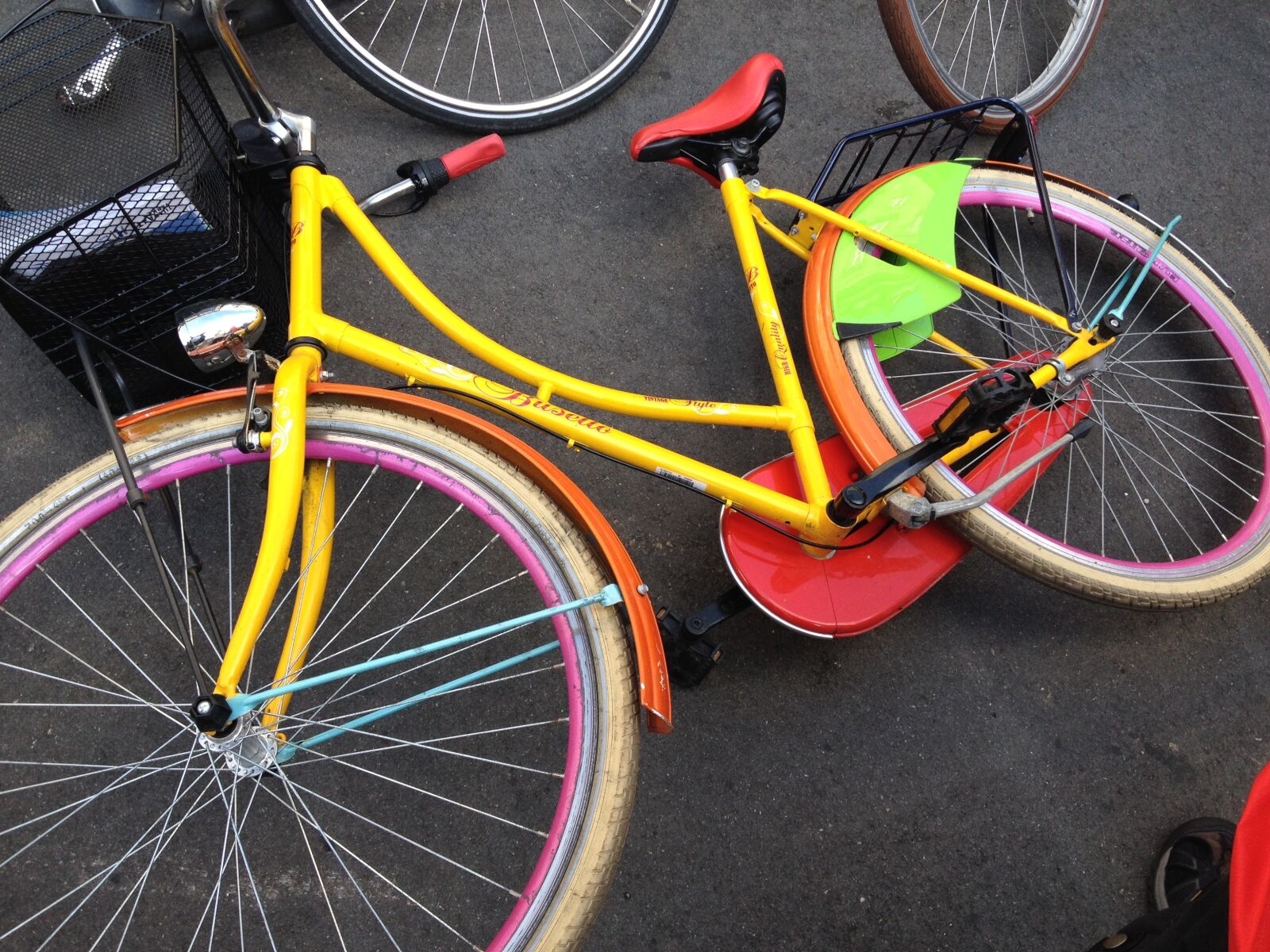 Apple iPhone 4S sample photo. Bicycle, copenhagen, colourful photography