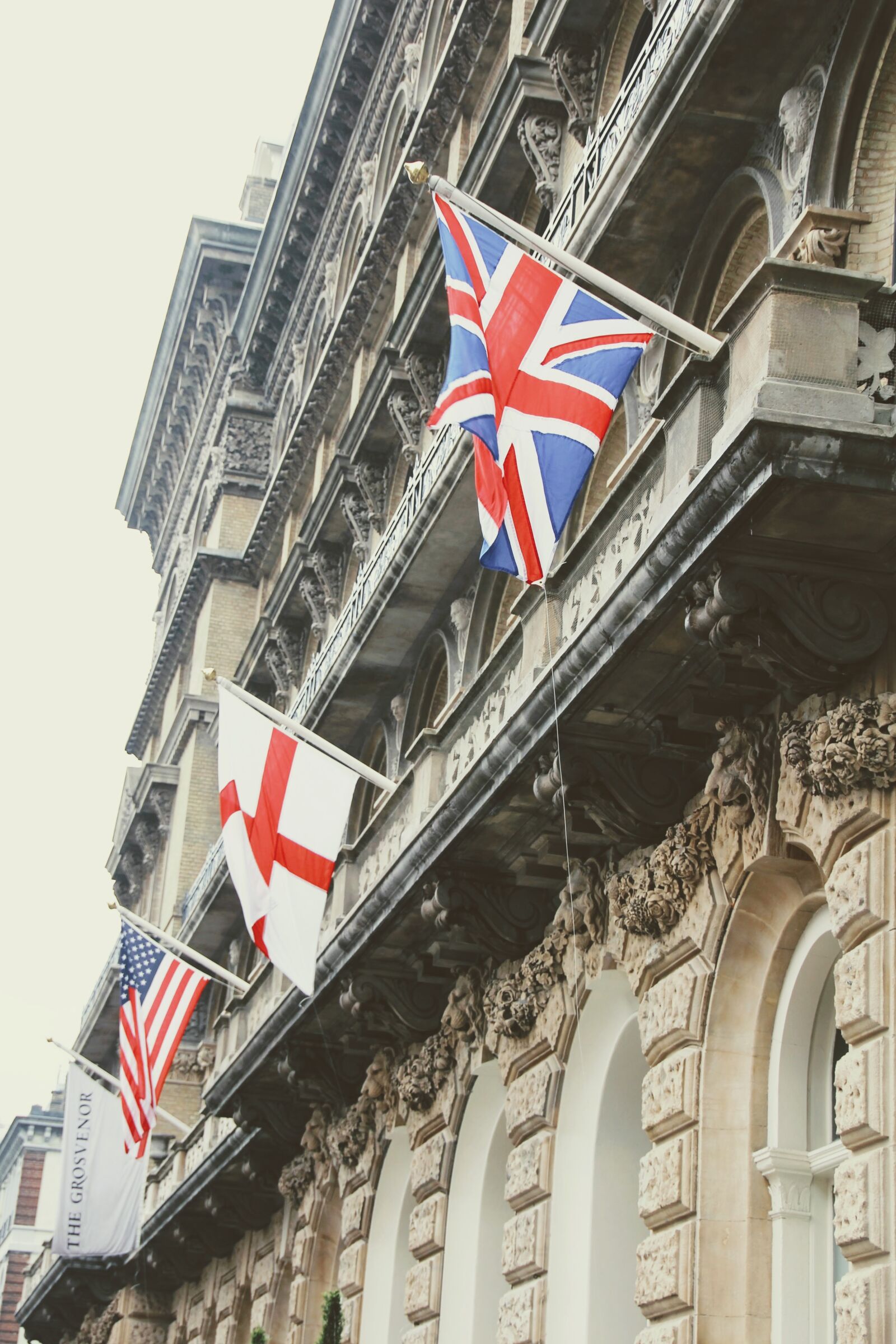 Canon EOS 60D sample photo. Flag, flags, england photography