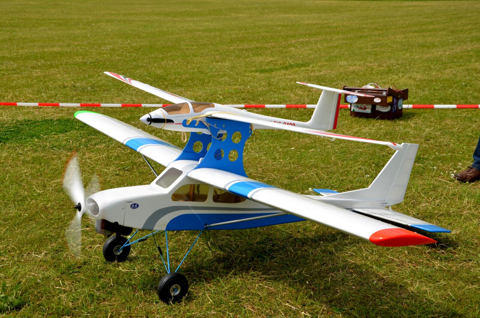 Nikon D7000 sample photo. Modelflying, nature, hobby photography
