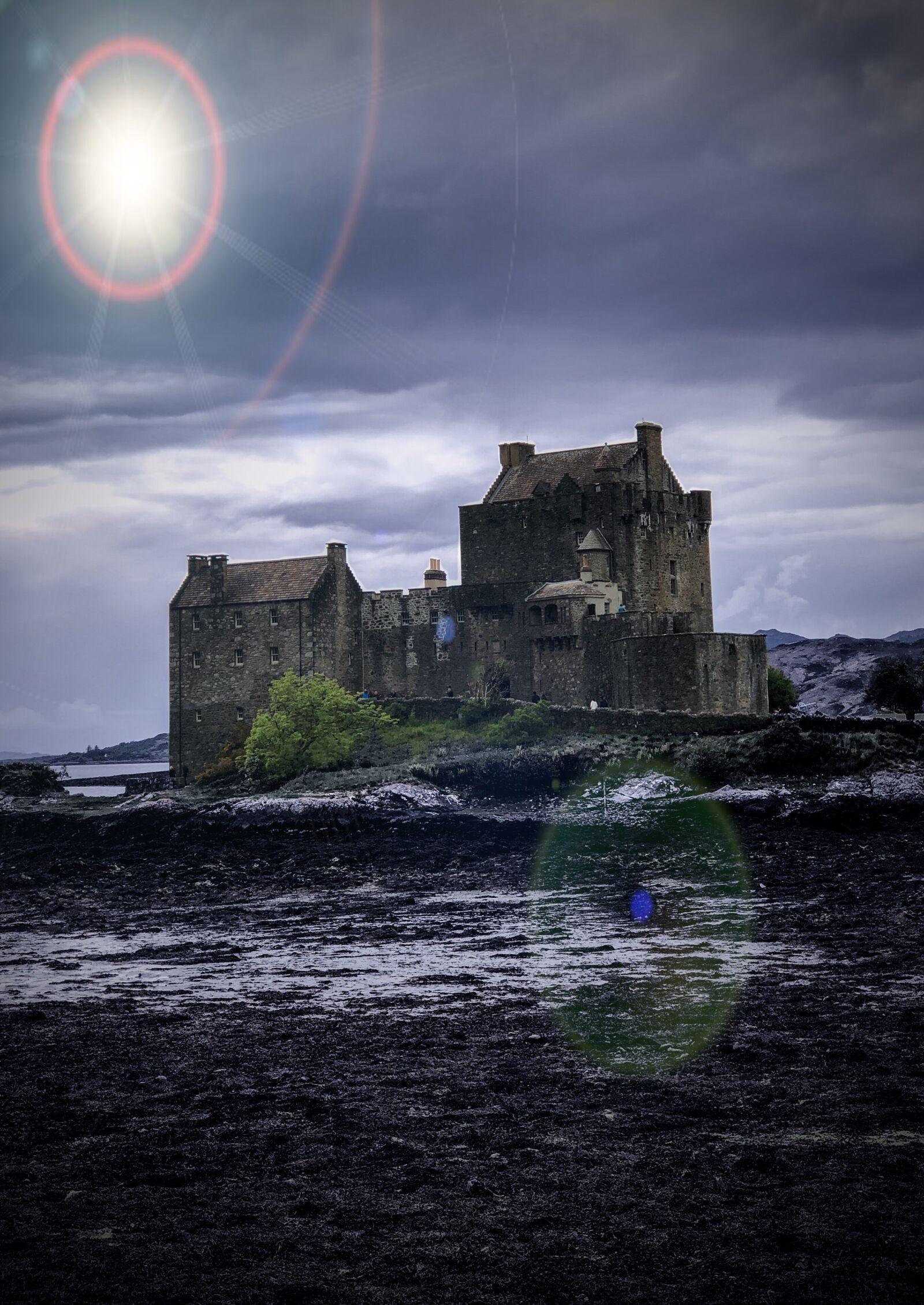 iPhone 8 Plus back dual camera 6.6mm f/2.8 sample photo. Castle, scotland, landscape photography