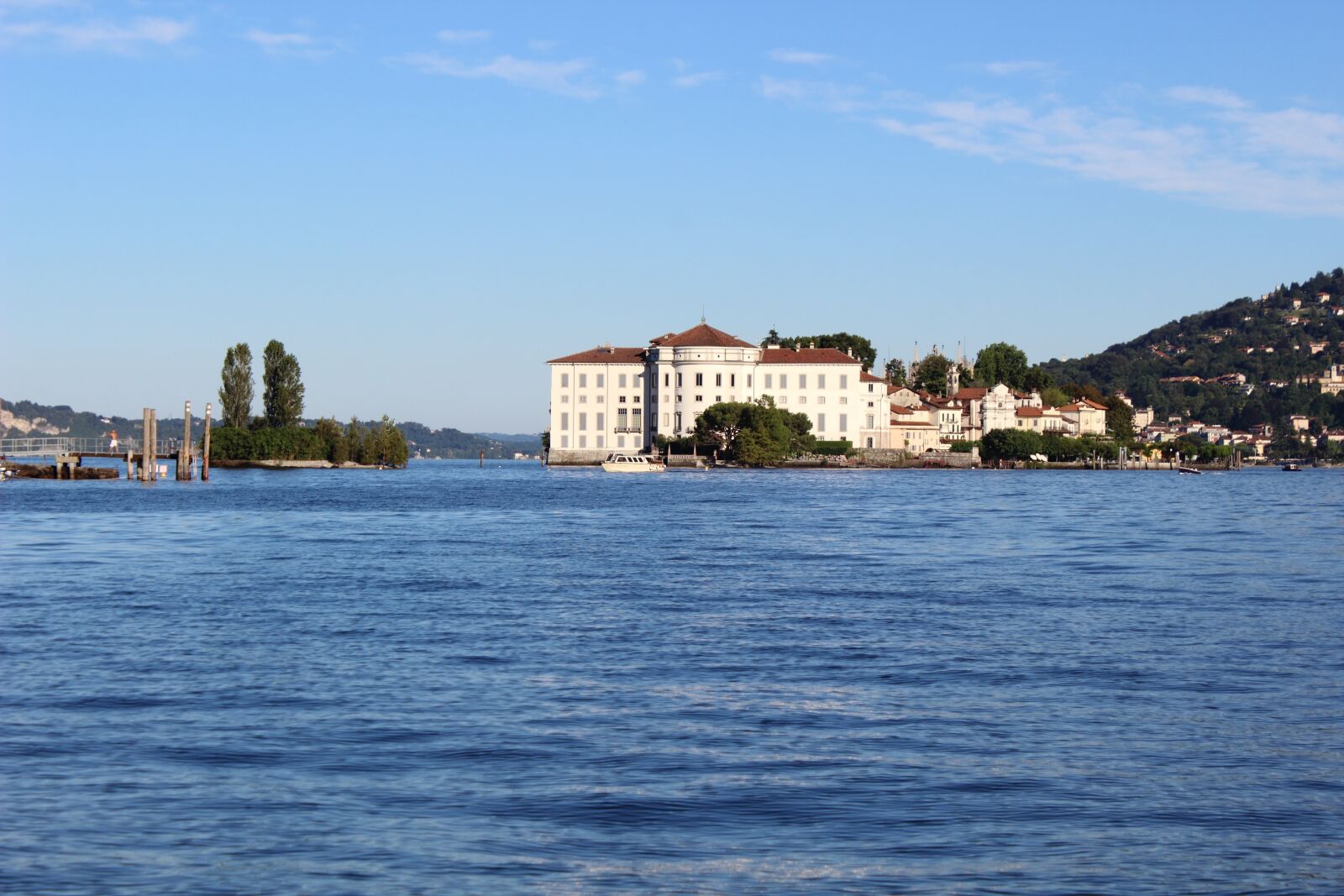 Canon EOS 600D (Rebel EOS T3i / EOS Kiss X5) sample photo. Italy, lago maggiore, baveno photography