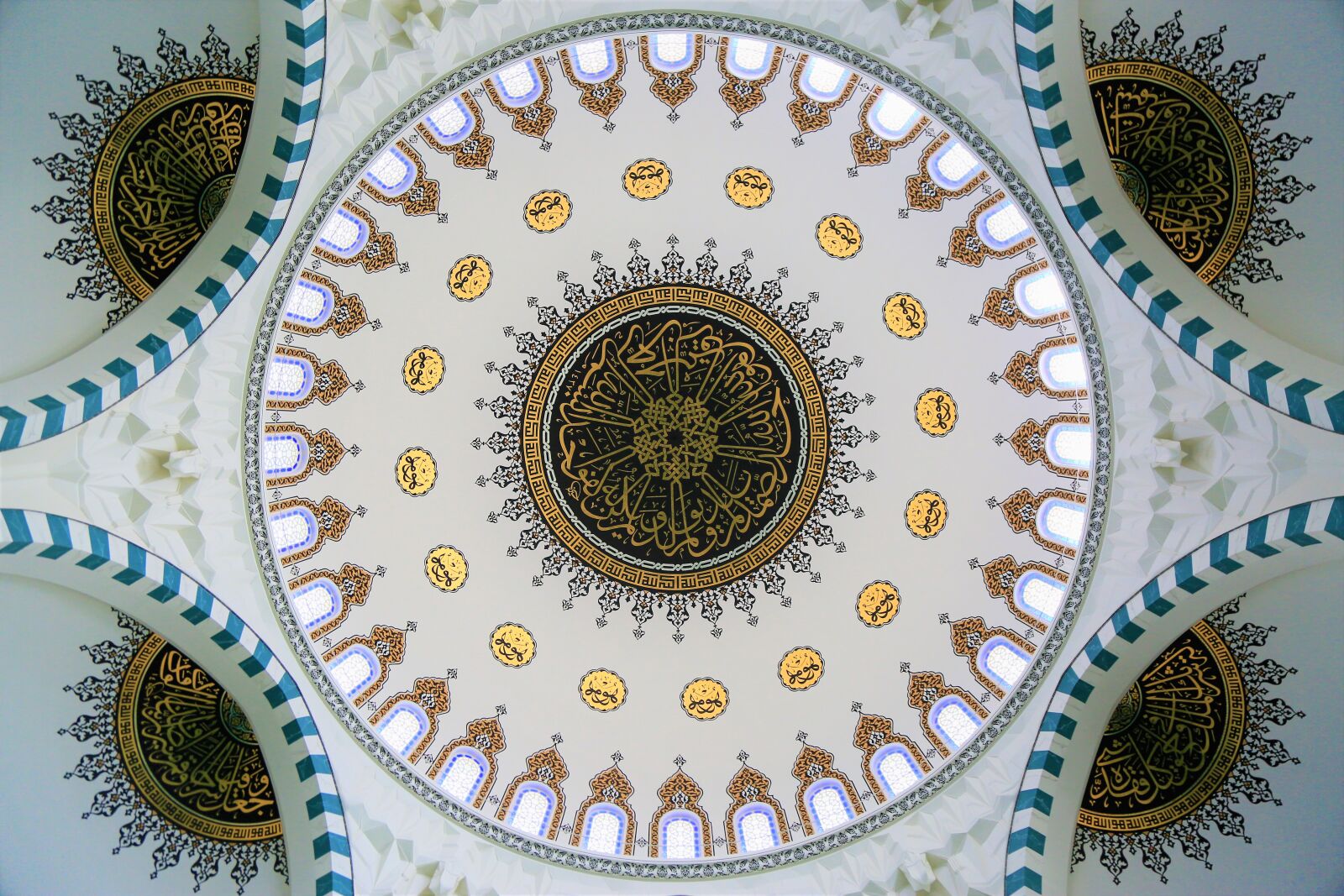 Canon EOS 5D Mark III sample photo. Cami, religion, architecture photography