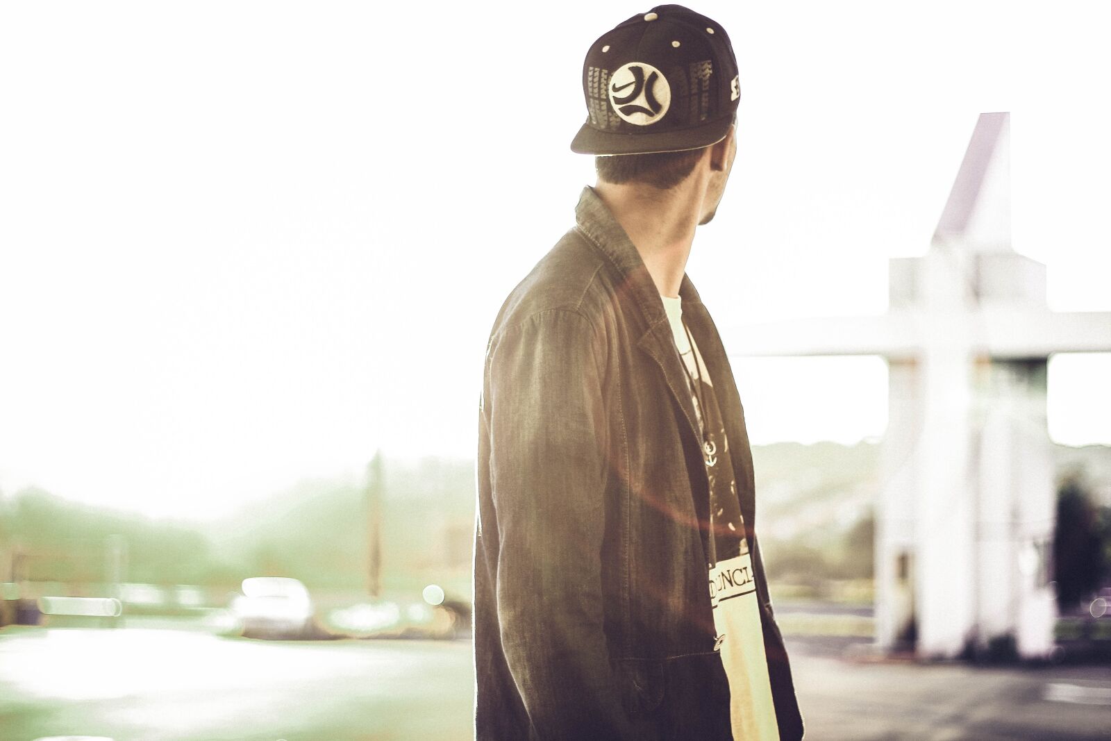 Canon EOS 60D + Canon EF 50mm F1.8 STM sample photo. Cap, fashion, man photography