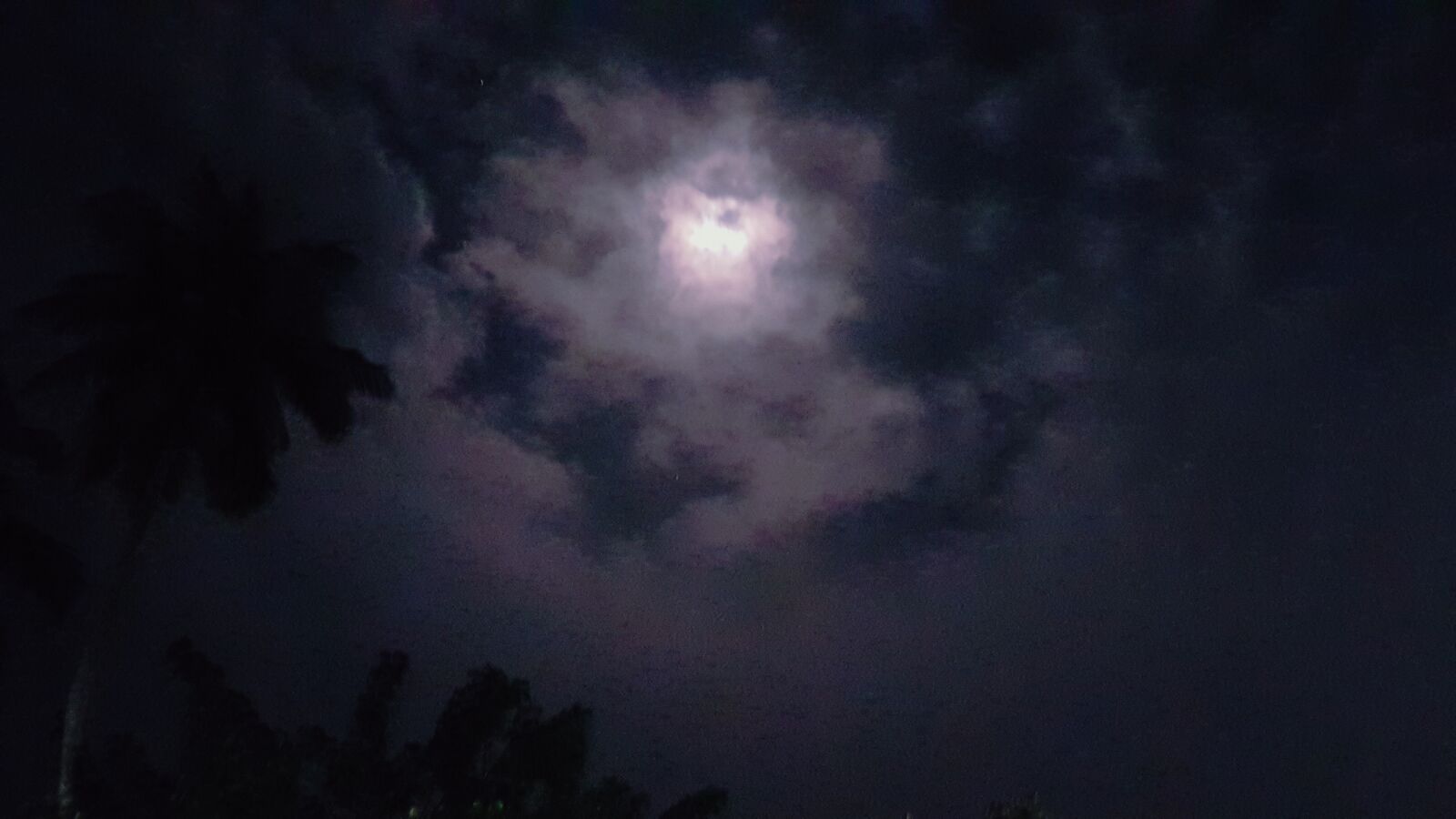 Samsung Galaxy S7 Edge sample photo. Fall, of, dark, night photography