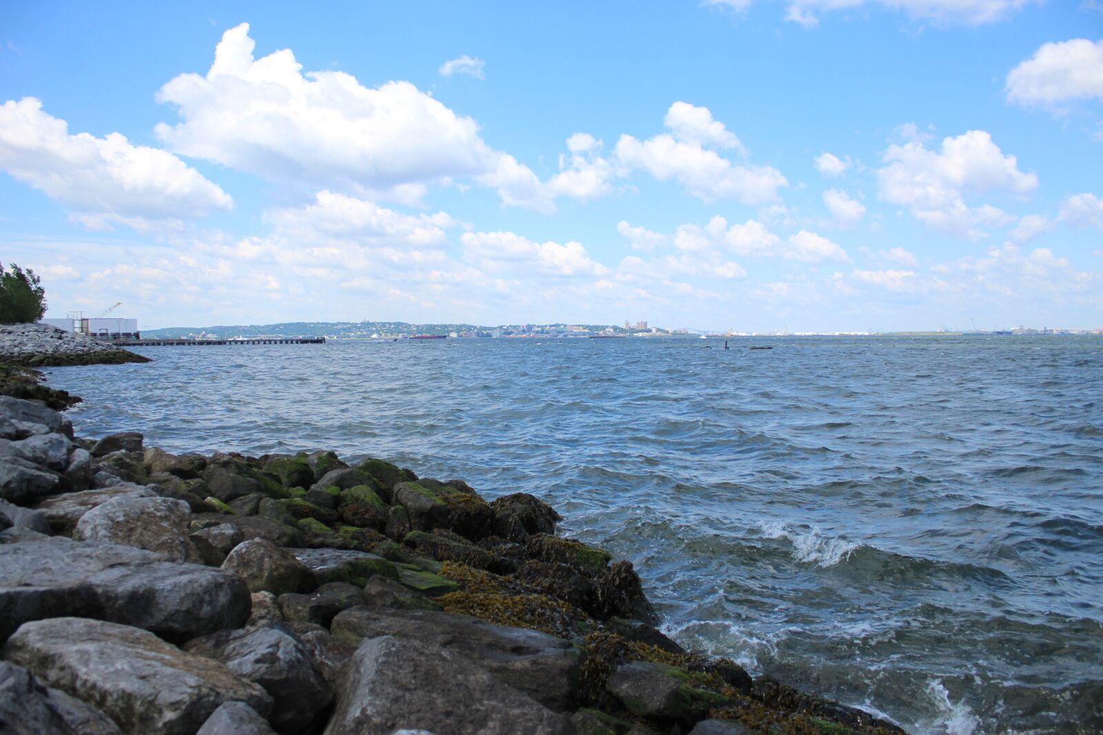 Canon EOS 1300D (EOS Rebel T6 / EOS Kiss X80) sample photo. Sky, ocean, rocks photography