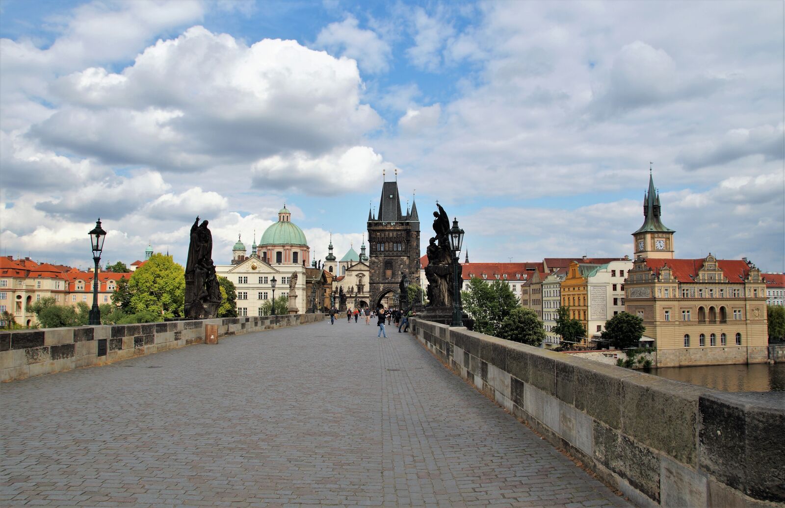 Sony SLT-A58 sample photo. Prague, charles bridge, blank photography