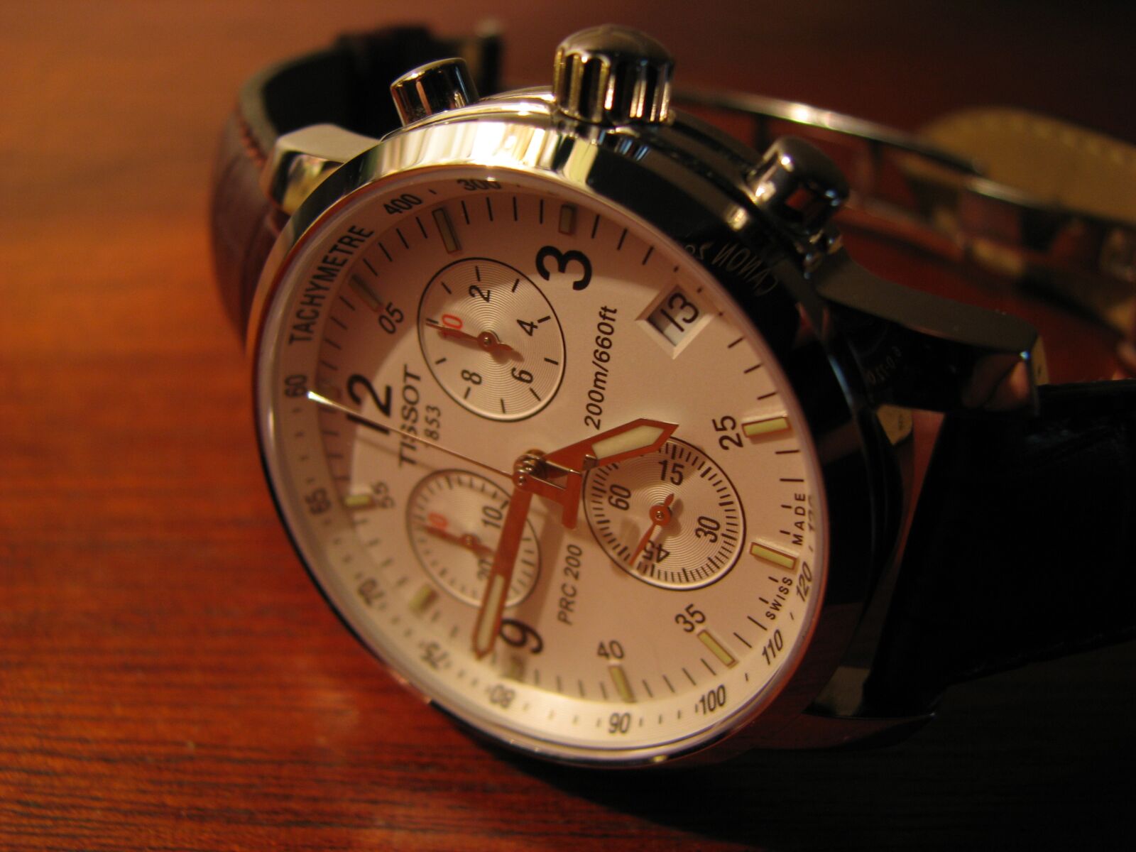 Canon POWERSHOT S5 IS sample photo. Watch, wrist watch, minutes photography