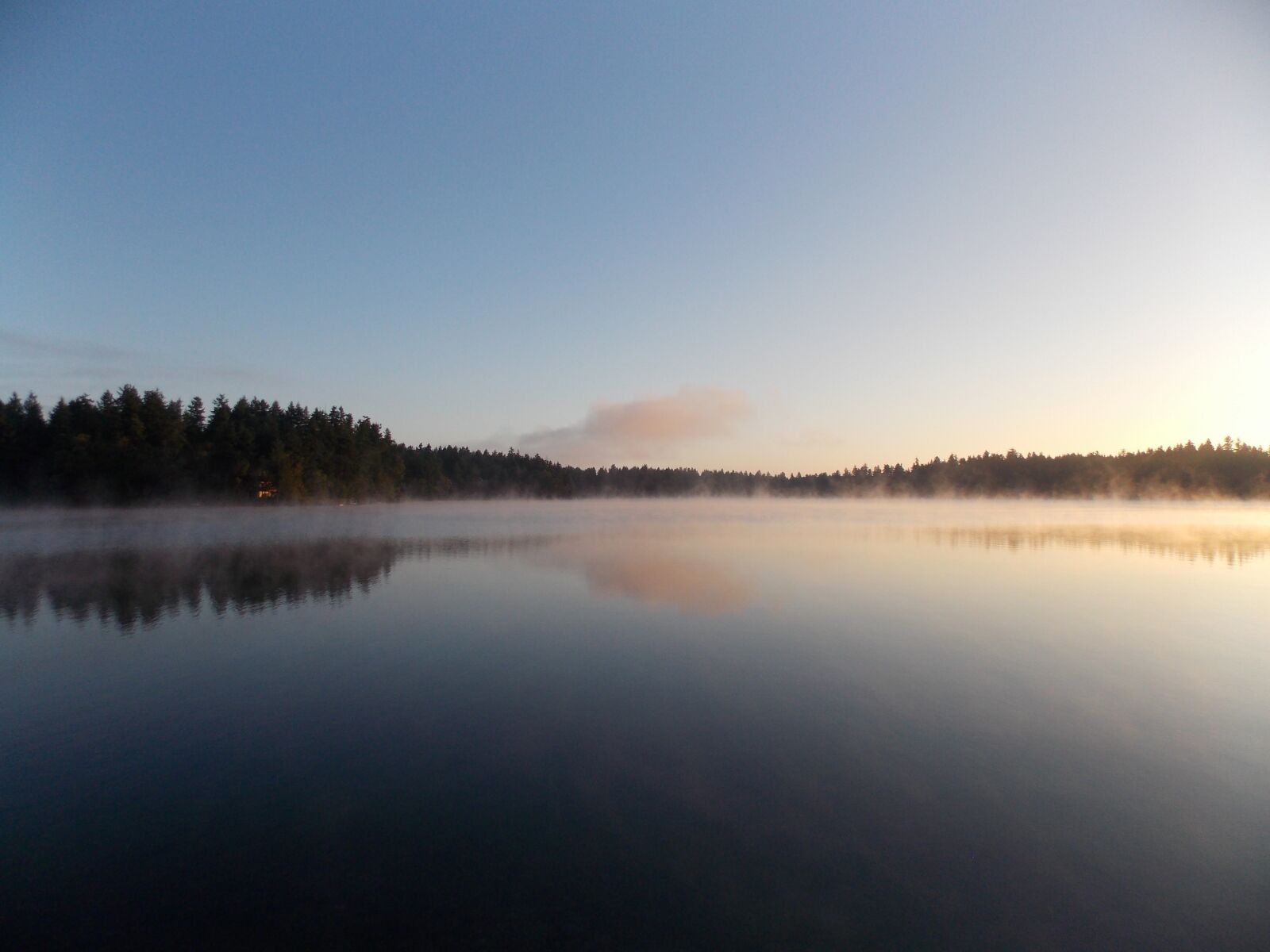 Nikon Coolpix L810 sample photo. Lake, sunrise, fog photography