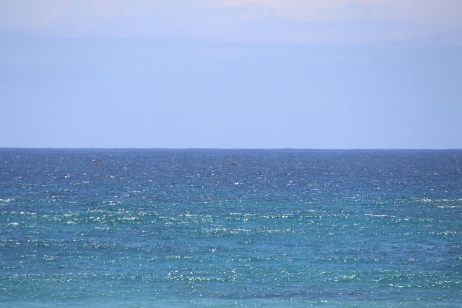 Canon EOS 7D Mark II sample photo. Blue, blue, sky, holiday photography
