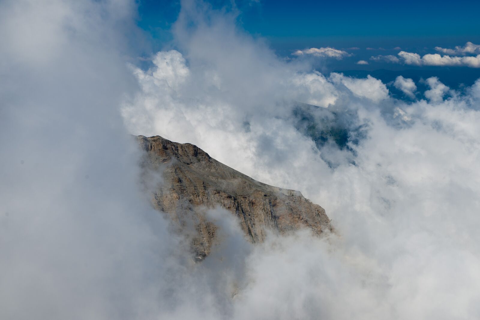 Nikon D610 sample photo. Here, mountain, olympus photography