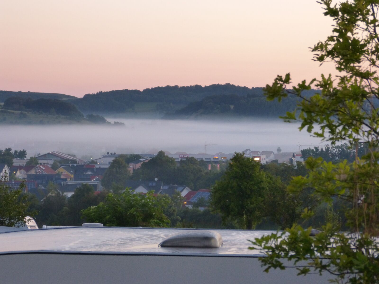 Panasonic DMC-FZ62 sample photo. Münsingen, fog, morgenstimmung photography