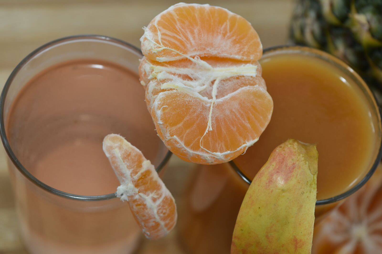 Nikon D5500 sample photo. Apple, breakfast, mandarin, slices photography