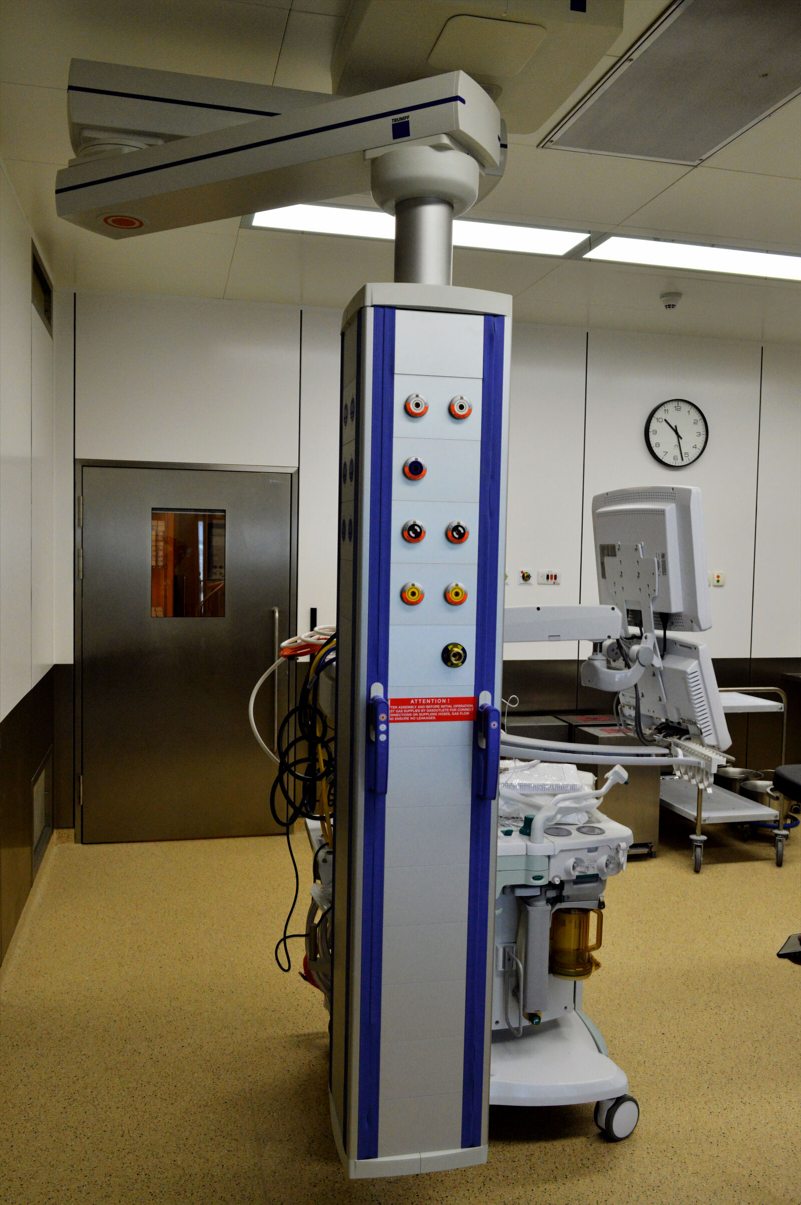 Nikon D3200 sample photo. Equipment, hospital, hospital, equipment photography