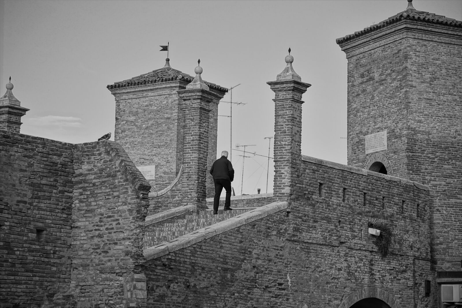Sony a6000 sample photo. Comacchio, architecture, monument photography