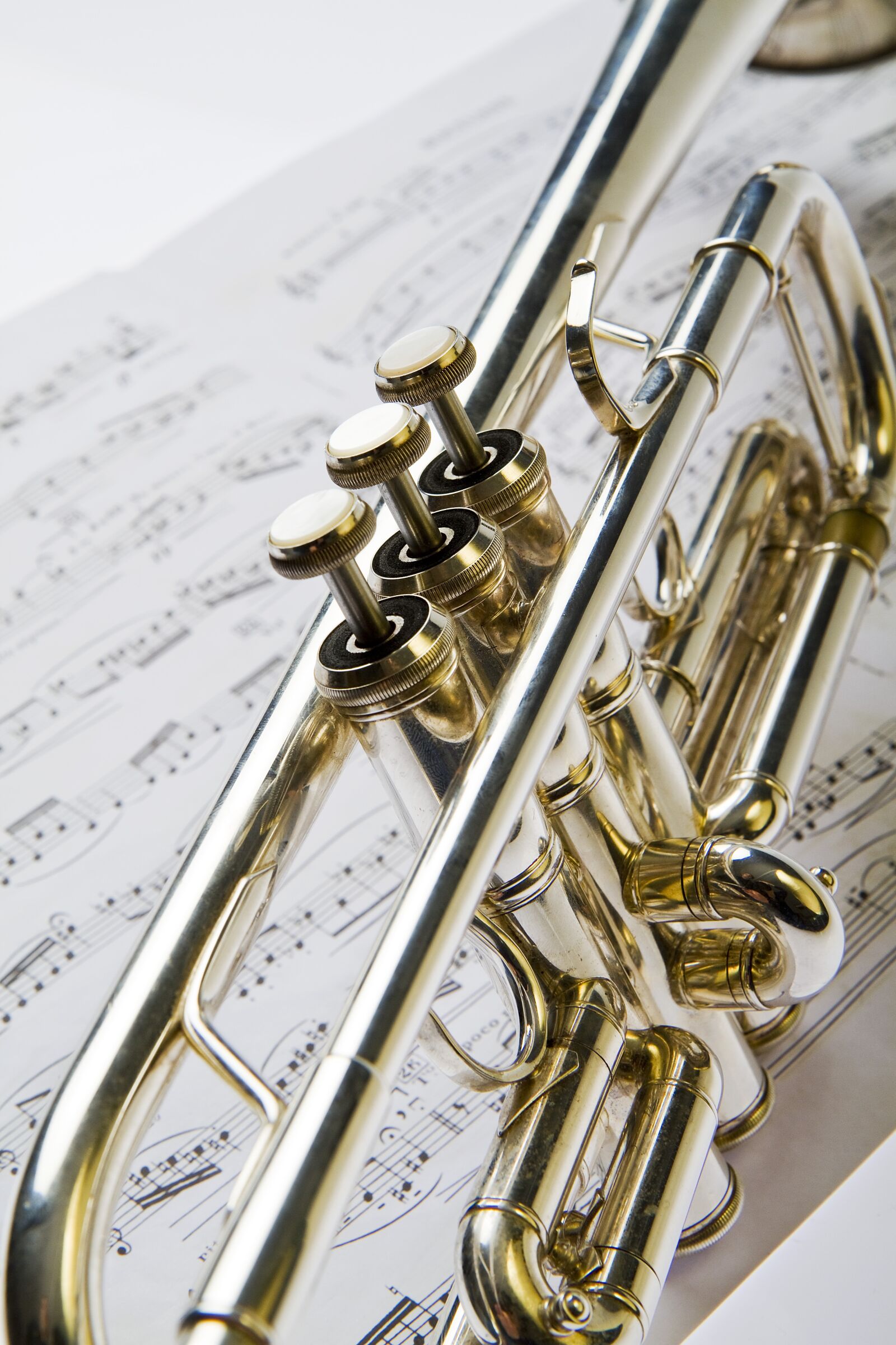 Canon EOS 7D sample photo. Music, trumpet, notes photography