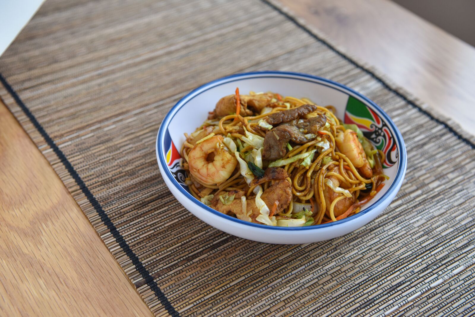 Nikon D810 sample photo. Beef, shrimp, lo mein photography