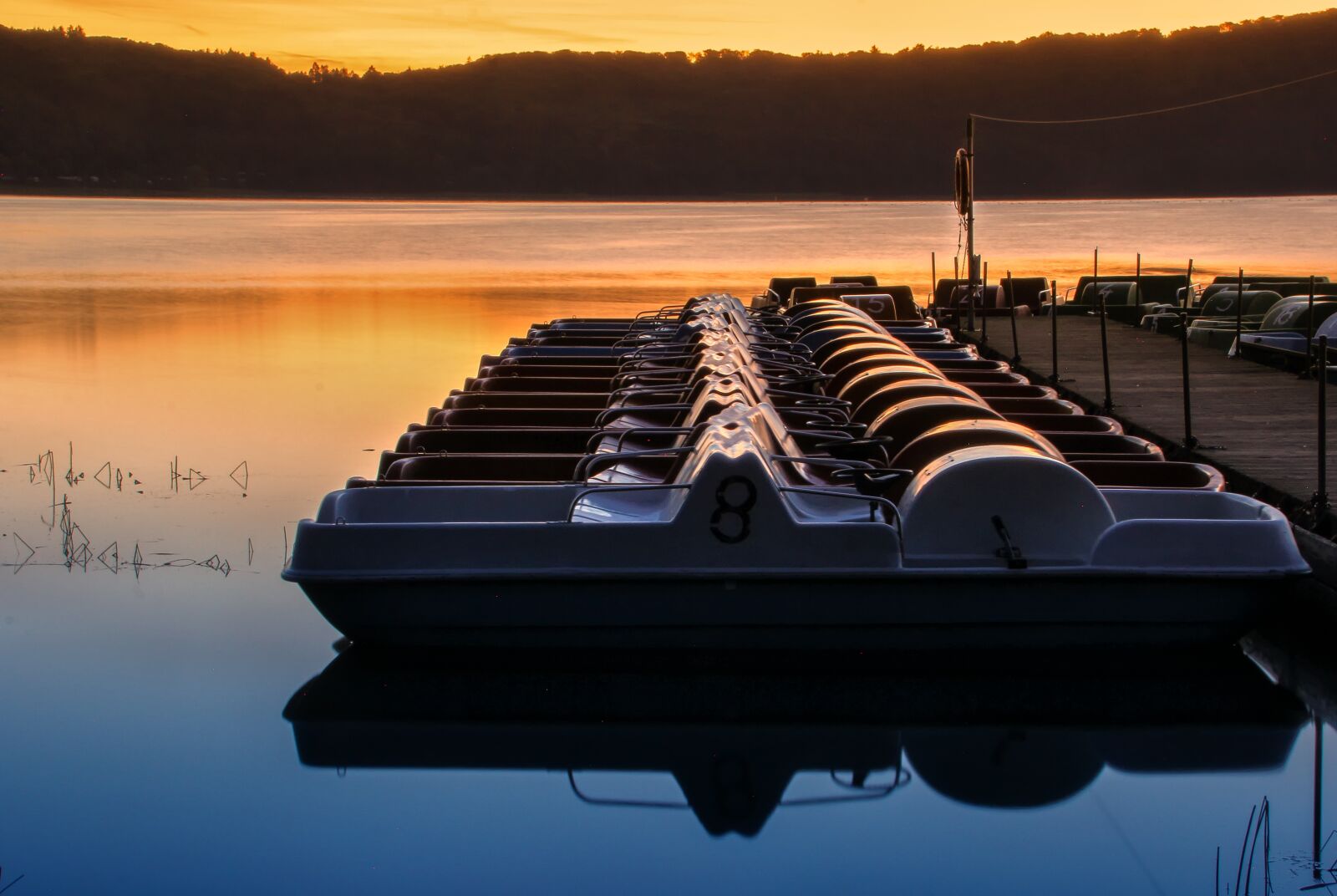 Canon EOS 60D sample photo. Trample boot, plastic, lake photography