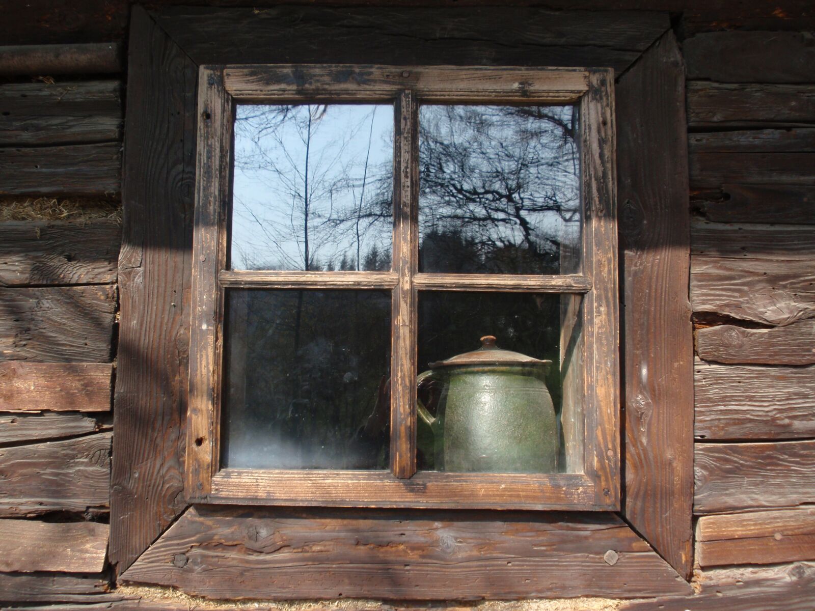Olympus u1010,S1010 sample photo. Window, old, wood photography