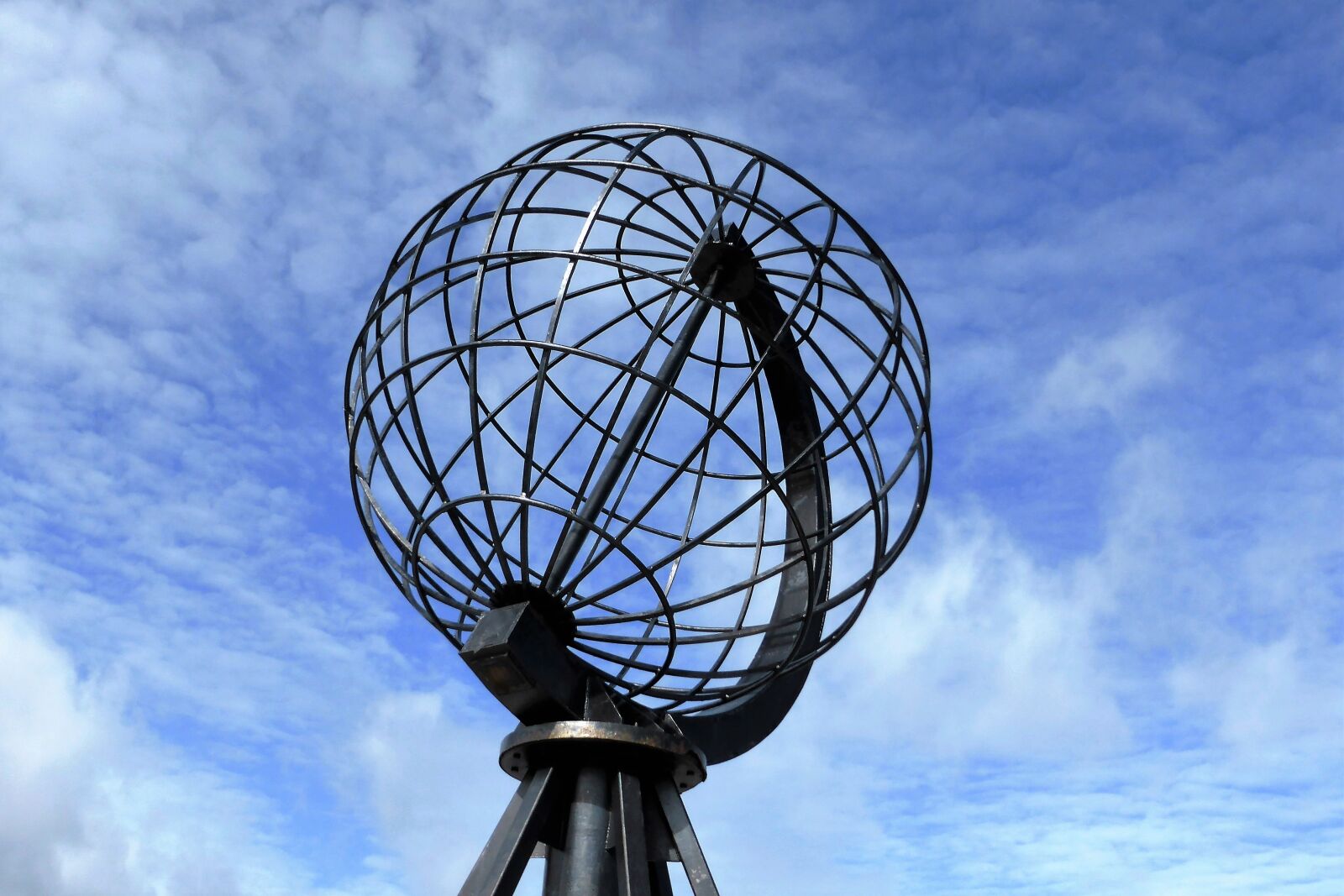 Panasonic Lumix DMC-ZS30 (Lumix DMC-TZ40) sample photo. North cape, globe, monument photography