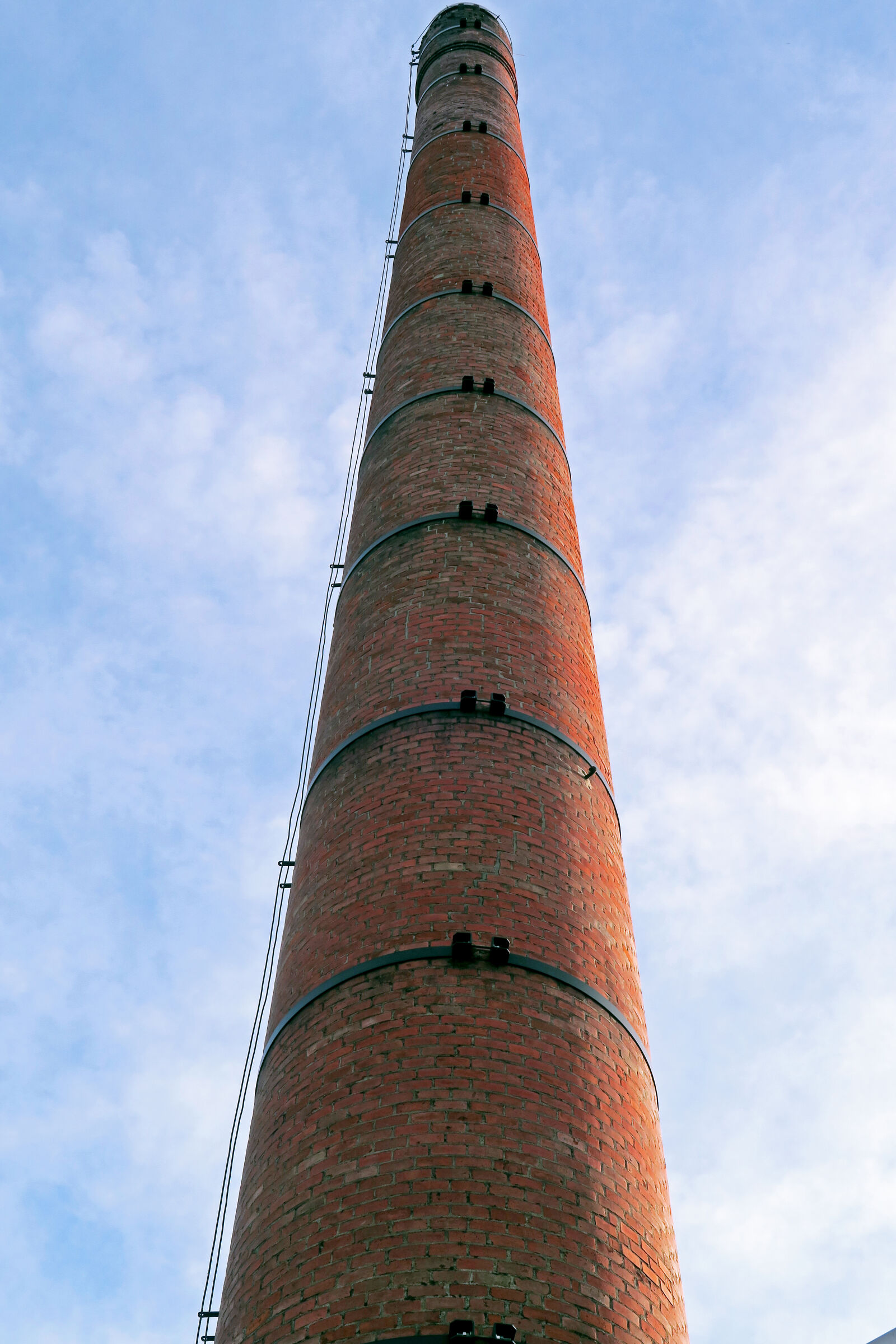 Canon PowerShot G7 X sample photo. Architectural, chimney, theme, minimalism photography