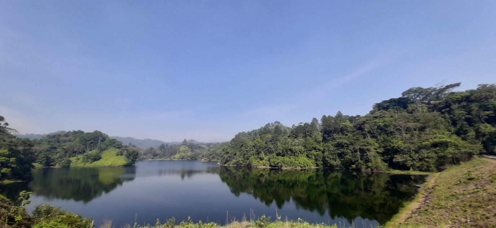 Samsung Galaxy A50 sample photo. Landscape, water, lake photography