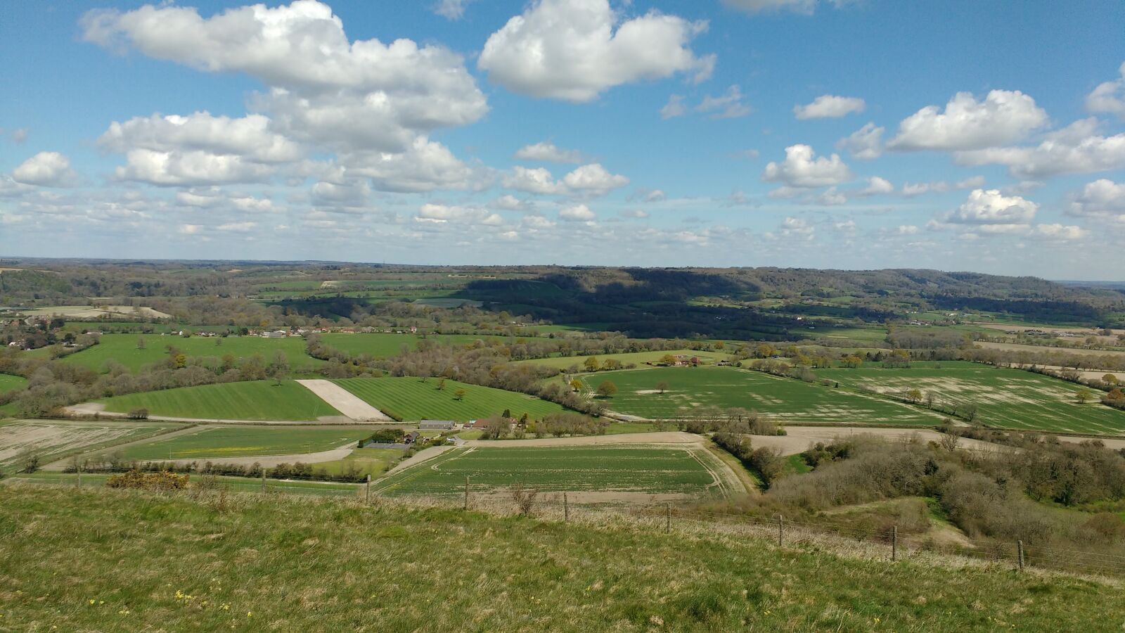 Motorola MotoG3 sample photo. Butser hill hampshire, clouds photography