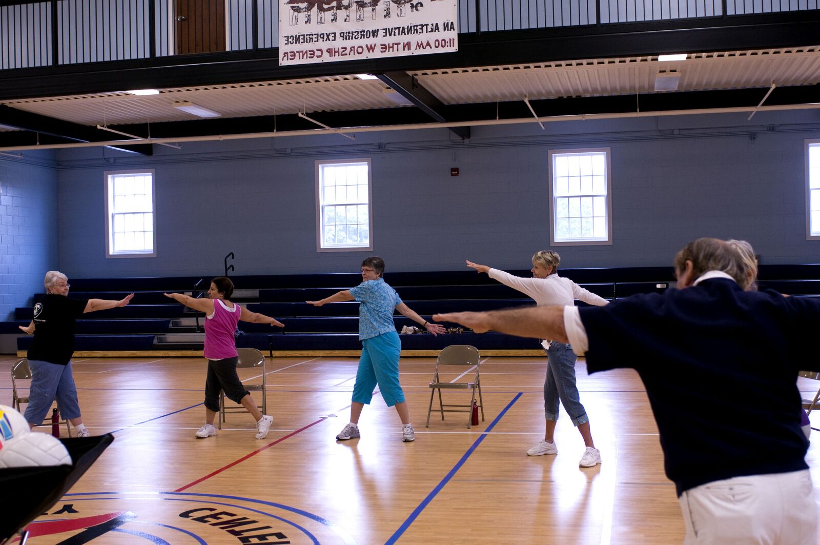 Nikon D300 sample photo. Stretching, aerobic, sport photography