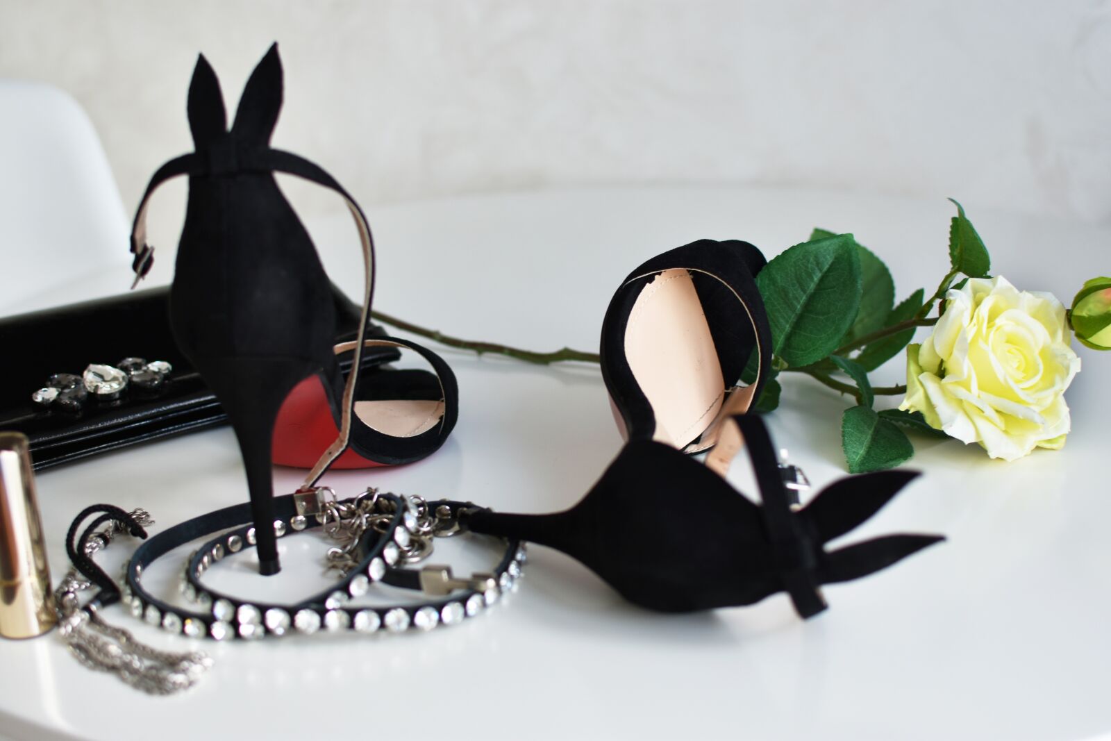 Nikon D3400 sample photo. Women's shoes, high heels photography