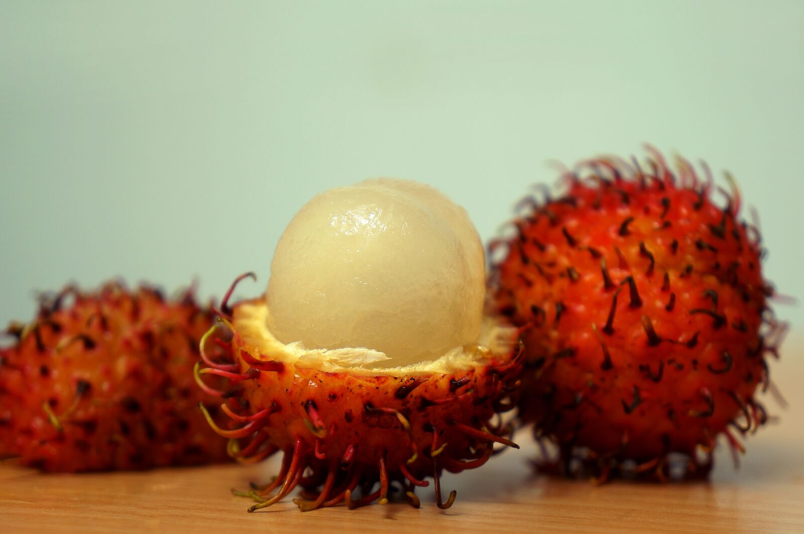 Sony Alpha NEX-F3 + Sony E 18-55mm F3.5-5.6 OSS sample photo. Fruits, rambutan, food photography