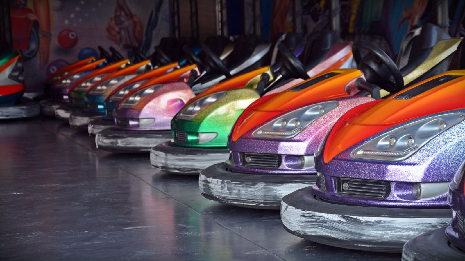 Nikon D5200 sample photo. Bumper cars, year market photography