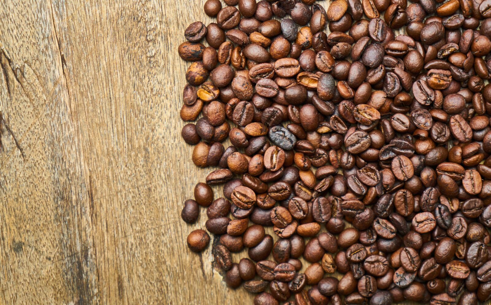 Sony a7R II sample photo. Coffee, caffeine, macro photography