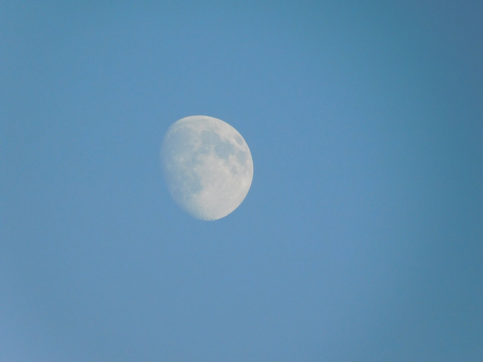 Nikon Coolpix L840 sample photo. Moon, bright sky, before photography