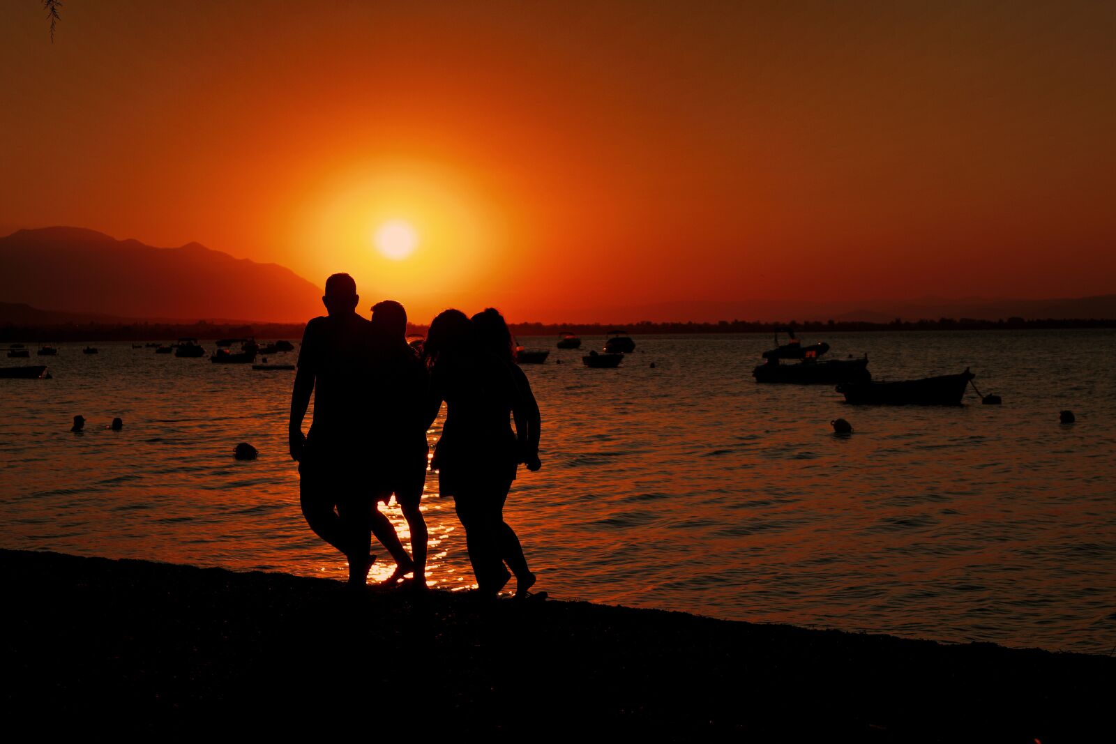 Nikon D3300 sample photo. Sunset, beach, ocean photography