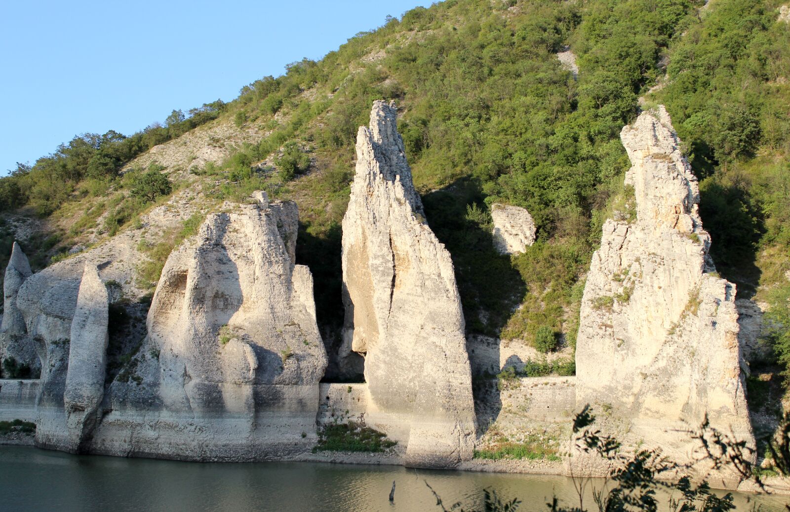 Canon EOS 1300D (EOS Rebel T6 / EOS Kiss X80) sample photo. Bulgaria, dalgopol, the wonderful photography