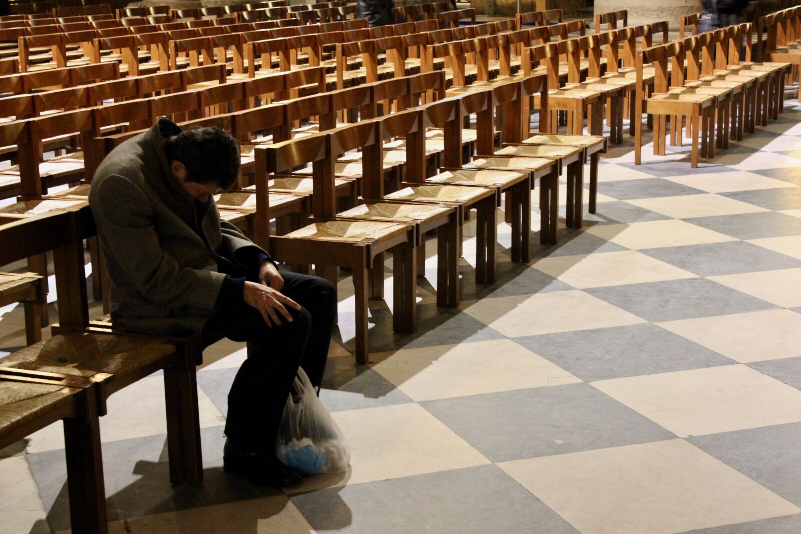 Canon EOS 600D (Rebel EOS T3i / EOS Kiss X5) sample photo. Church, notre-dame, paris photography