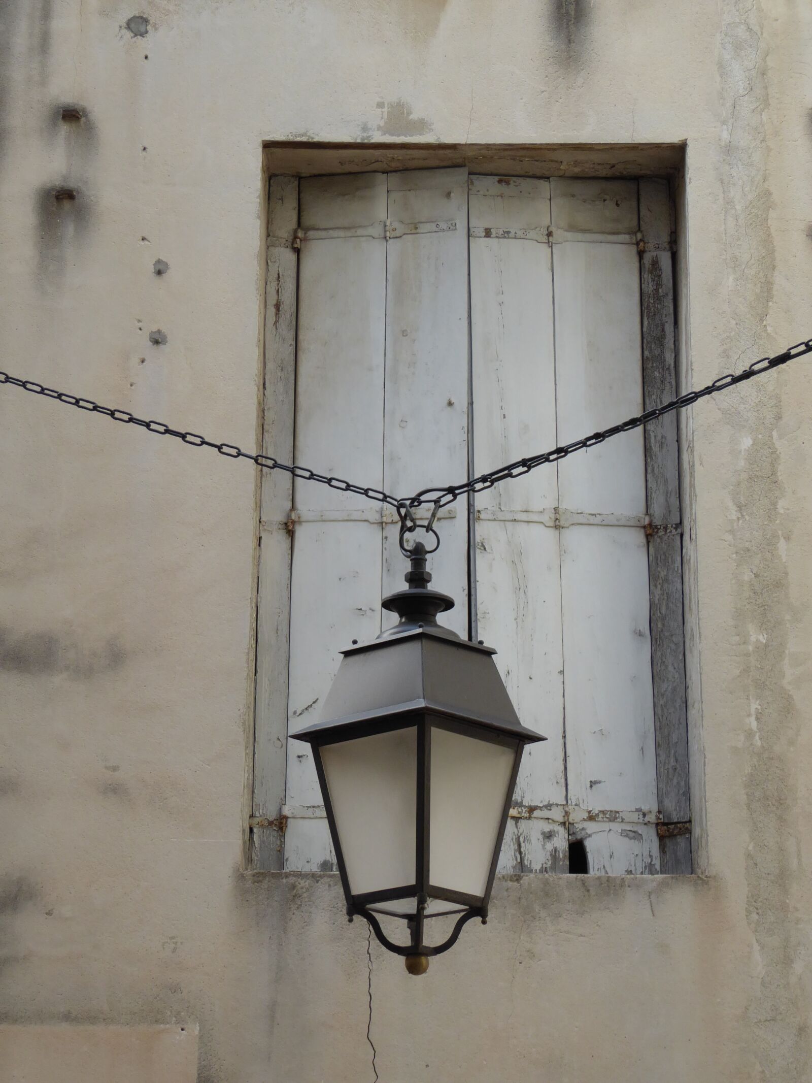 Panasonic Lumix DMC-ZS50 (Lumix DMC-TZ70) sample photo. Street light, window, atmosphere photography