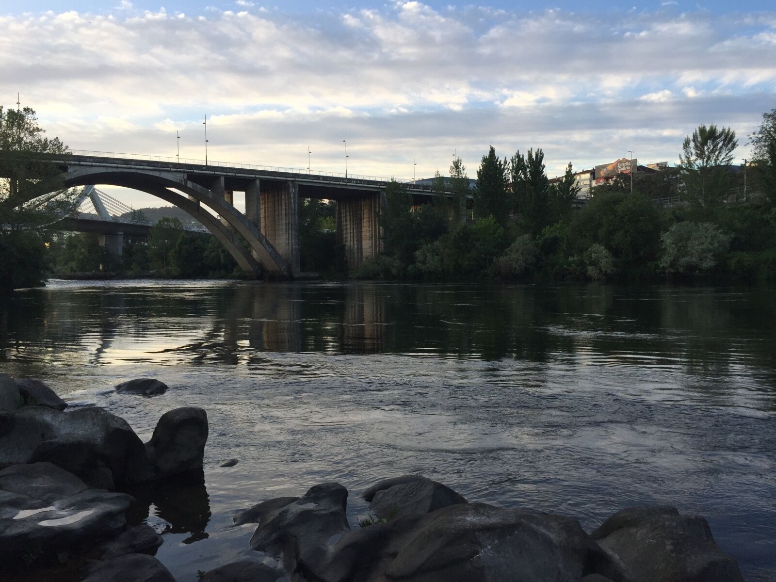 iPhone 6 back camera 4.15mm f/2.2 sample photo. River, city, bridge photography
