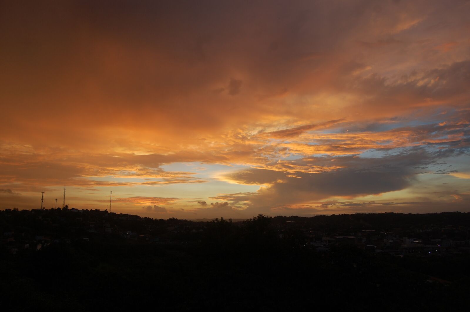 Nikon D40 sample photo. Sky, solar, between photography
